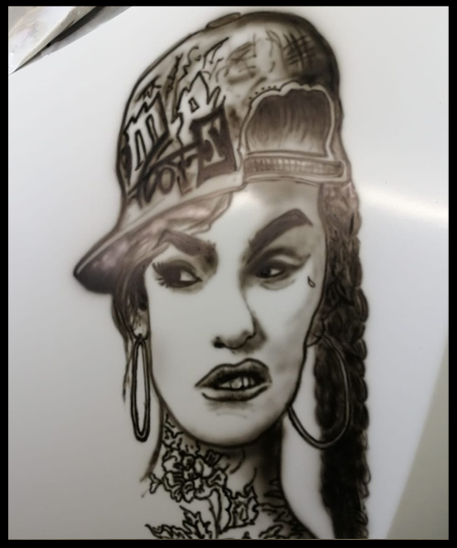 eine Lästerschwester